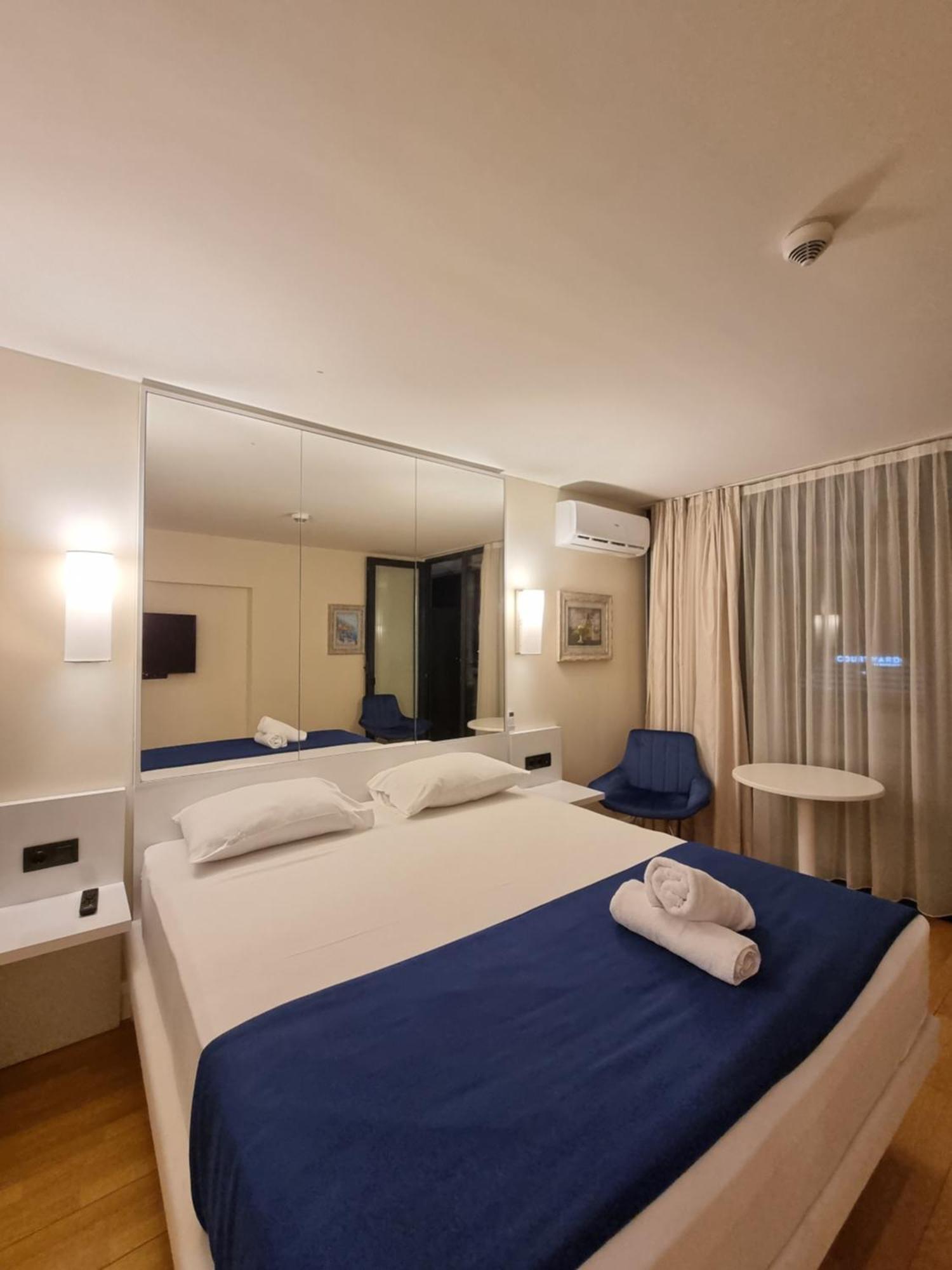 Orbi City Batumi Star Aparthotel Exterior photo